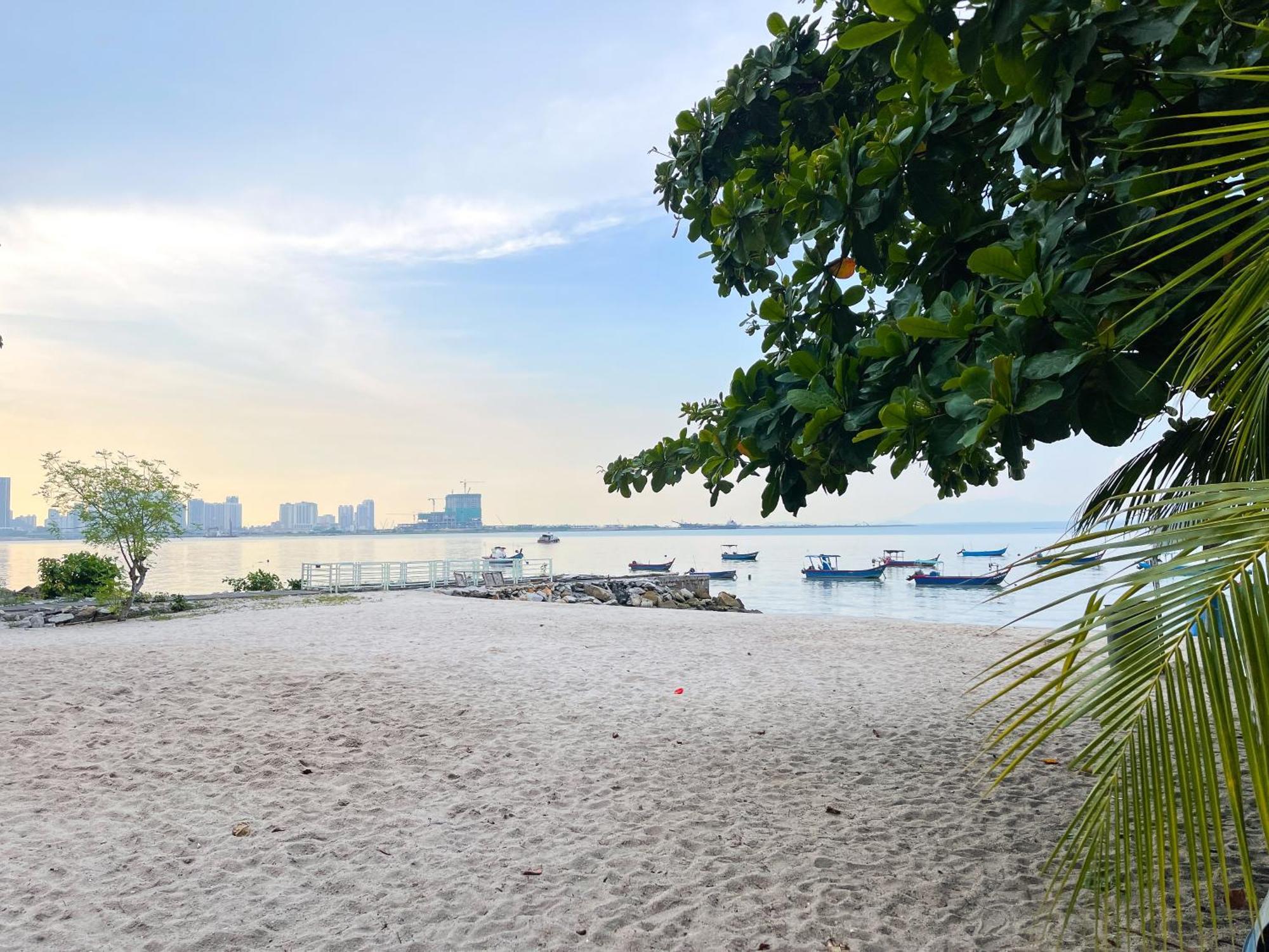 Lili Stay By The Beach George Town Exteriör bild
